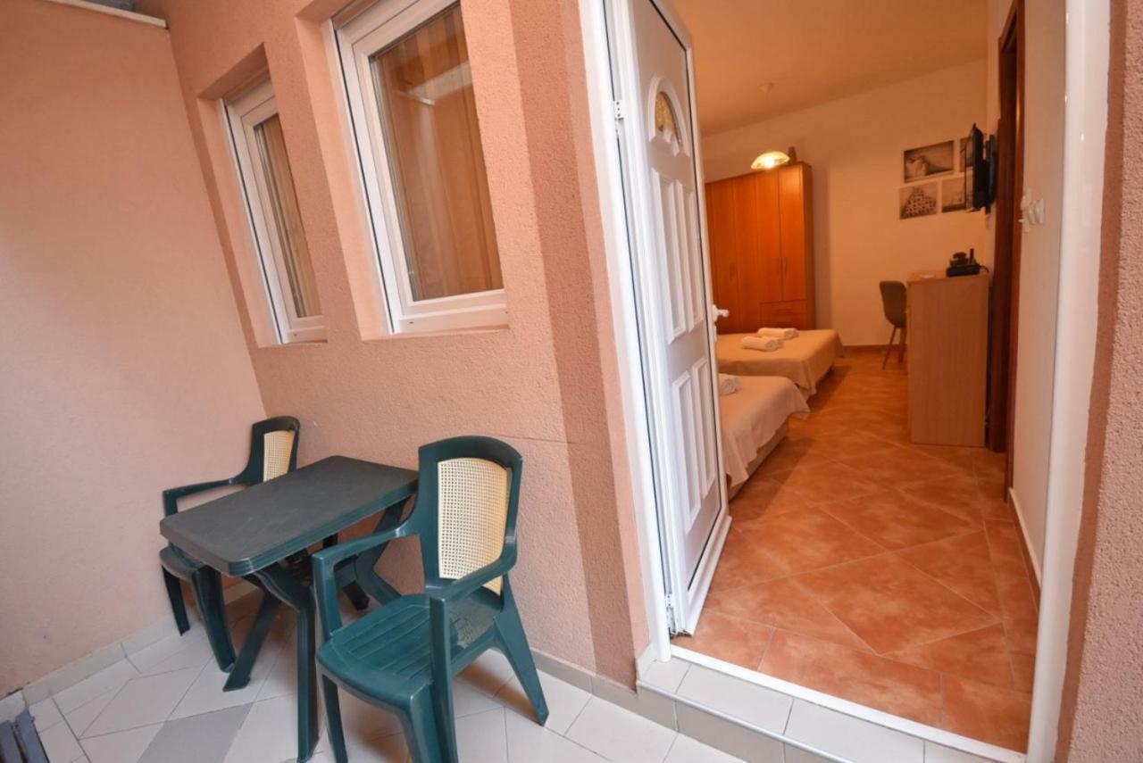 Apartment Anja Herceg Novi Exterior foto